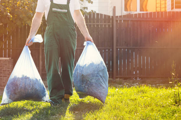 Best Garage Cleanout  in Pinewood, FL